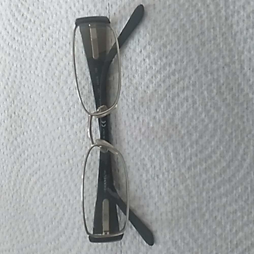 Eye glasses